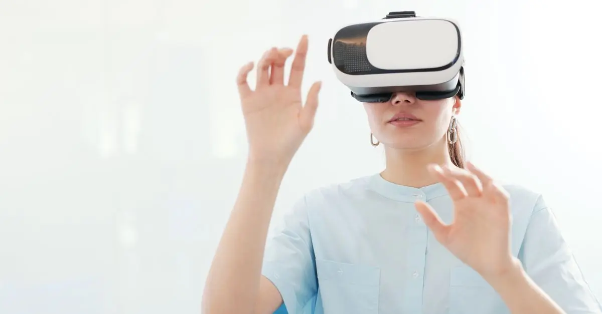 Integration of Virtual Reality in Smart Shops