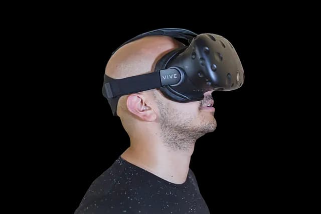 How Smart Shops Are Implementing Augmented Reality to Transform Shopping